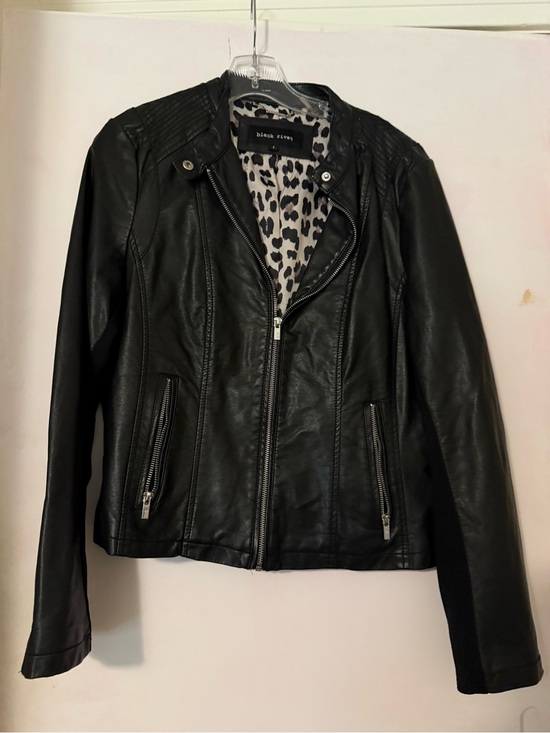 Black Rivet Jackets & Blazers - Black Rivet Women's Black Faux Leather Moto Jacket